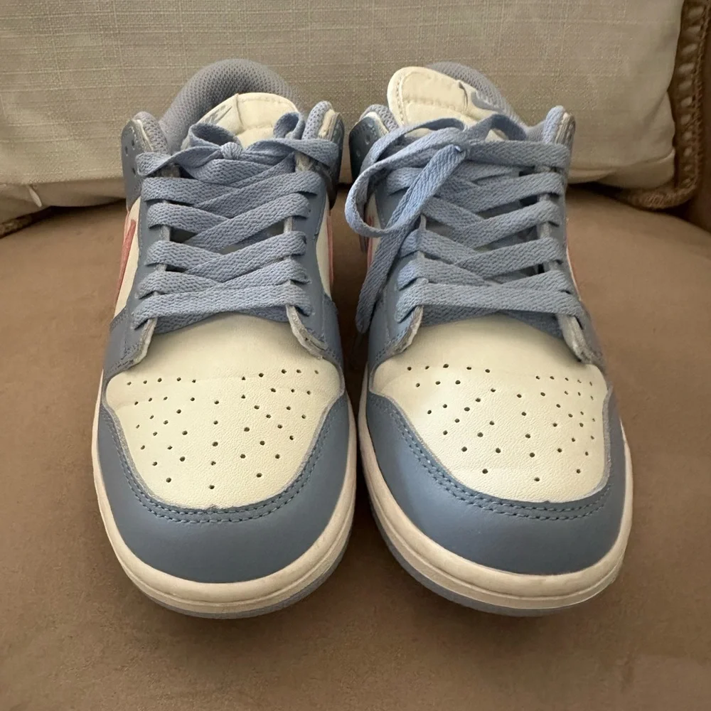 Nike Dunk Low Pastel Blue with Pink Swoosh - Picture 4 of 10